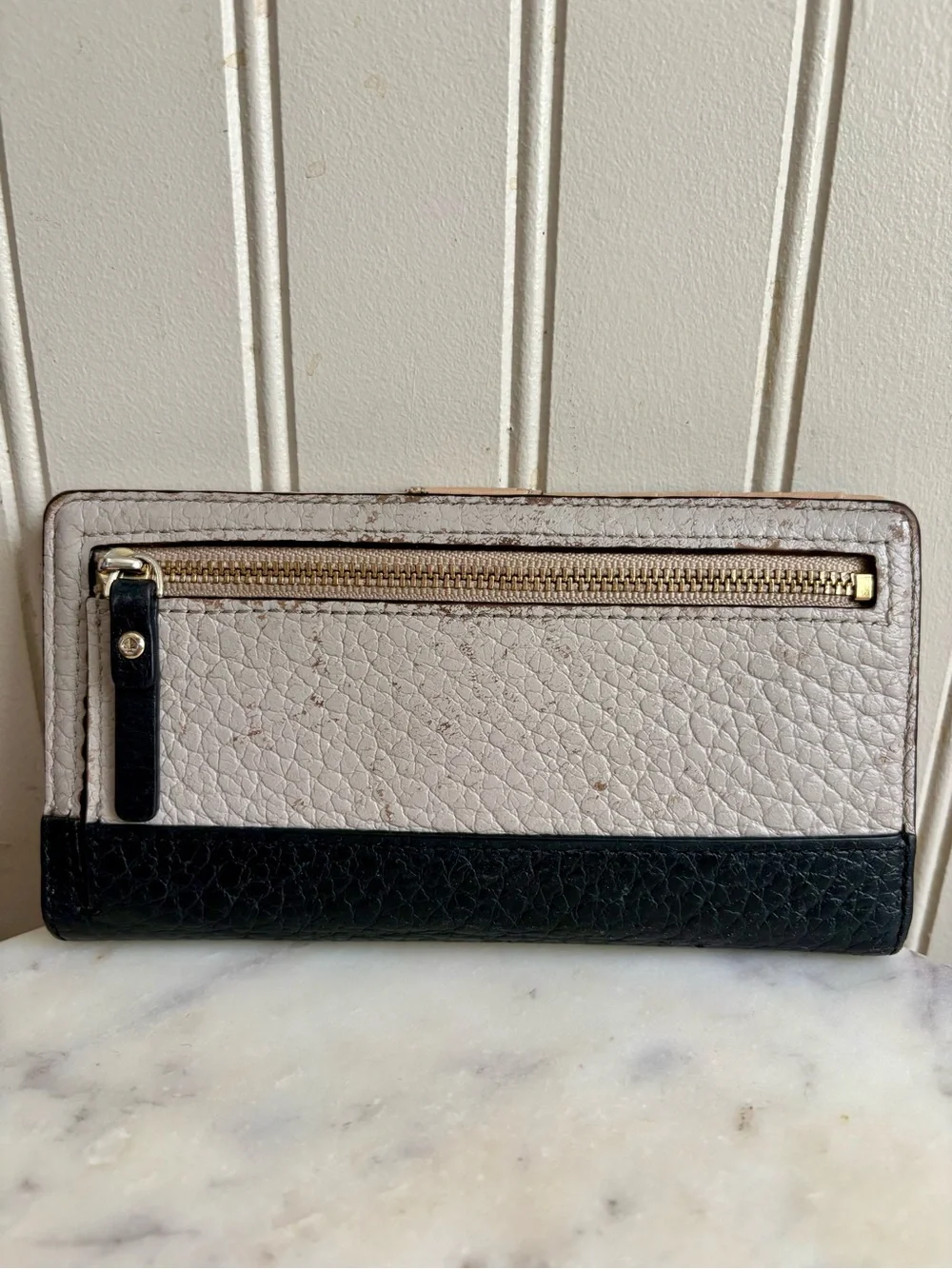 Kate Spade Leather Bifold Wallet Gray & Black Designer Luxury Card Holder Boho